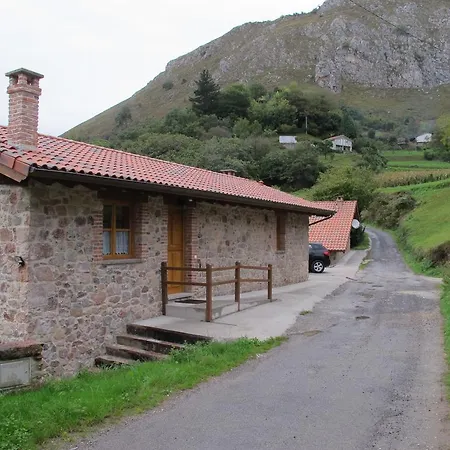 Rurales Vista Del Sueve شقة